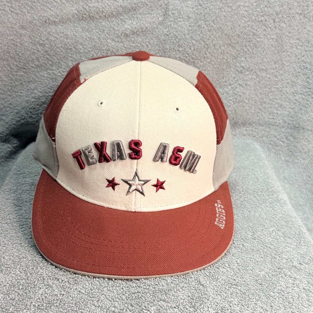 Texas A&M Aggies Hat 7 5/8 Steve & Barry's Fitted Maroon Cream NCAA S&B